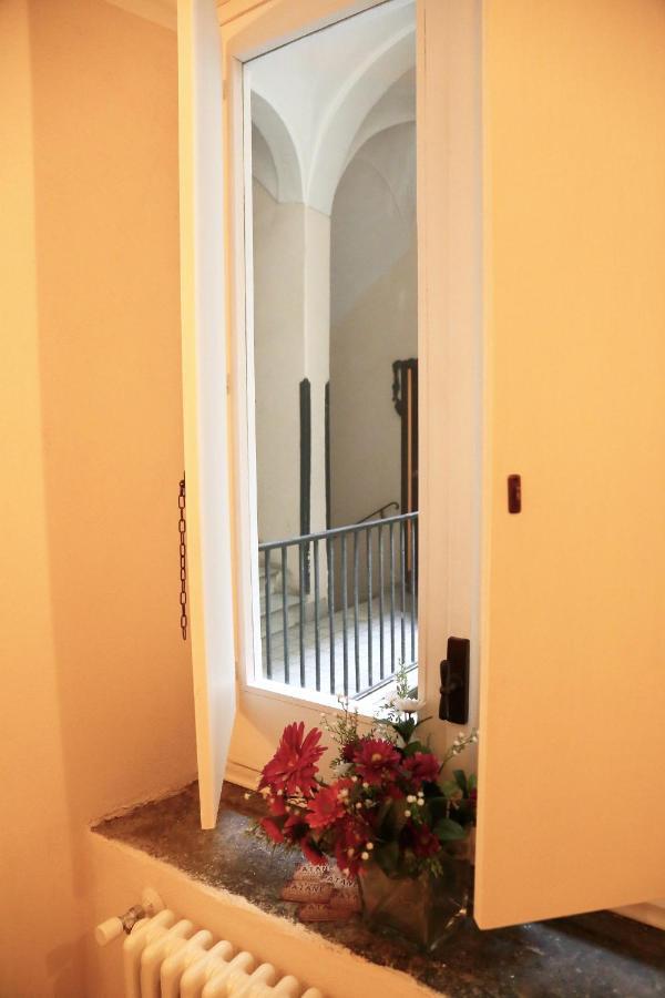B&B Patane' Napels Buitenkant foto