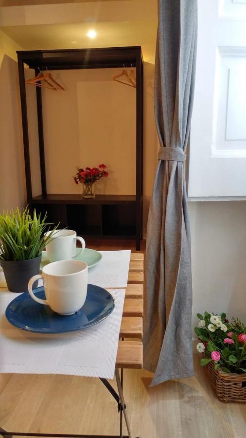 B&B Patane' Napels Buitenkant foto