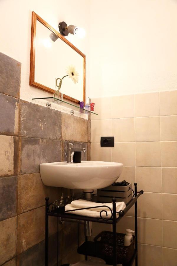 B&B Patane' Napels Buitenkant foto