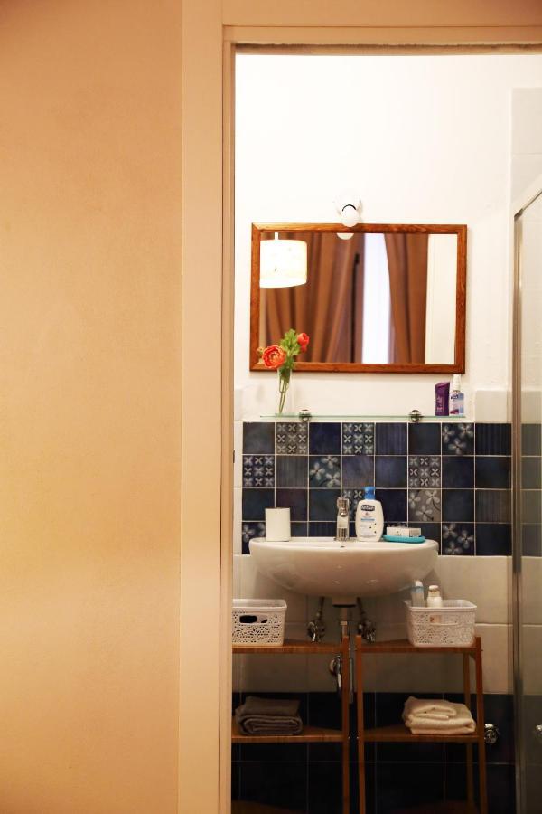 B&B Patane' Napels Buitenkant foto